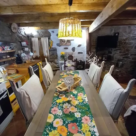 Casa de hóspedes Talasnal Casas Da Urze Ter Lousã