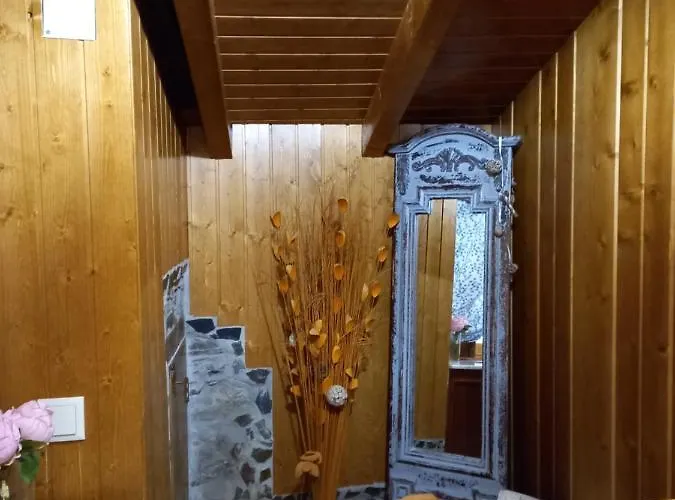 Talasnal Casas Da Urze Ter Maison d'hôtes Lousã
