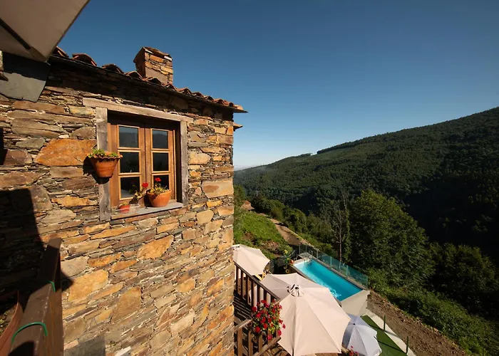 Talasnal Casas Da Urze Ter Gasthuis *